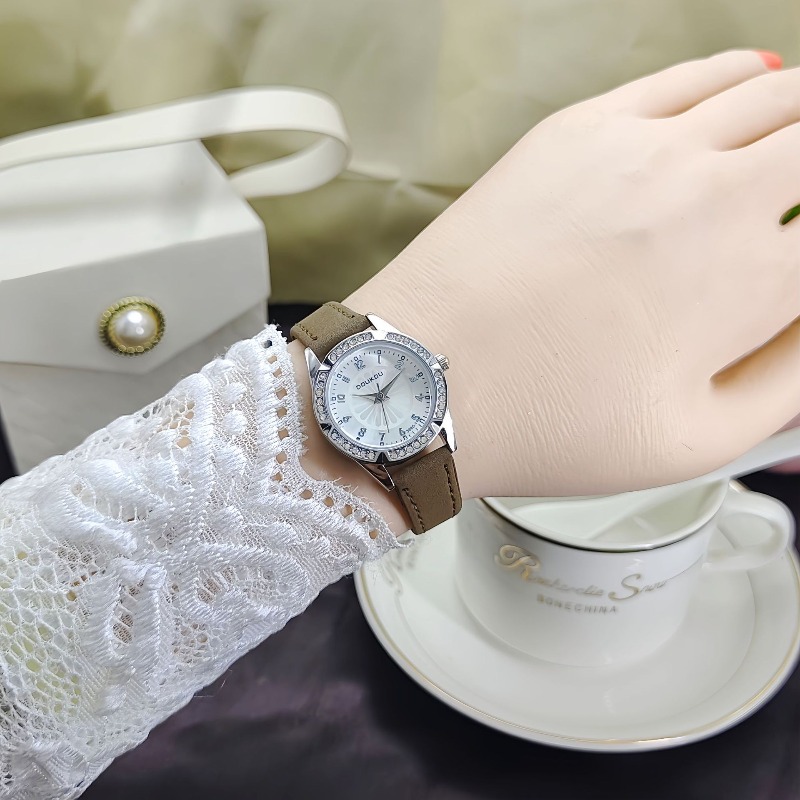 Fashion Women Watches Daisy Di - Luxury Watch Arabic 评论和价格