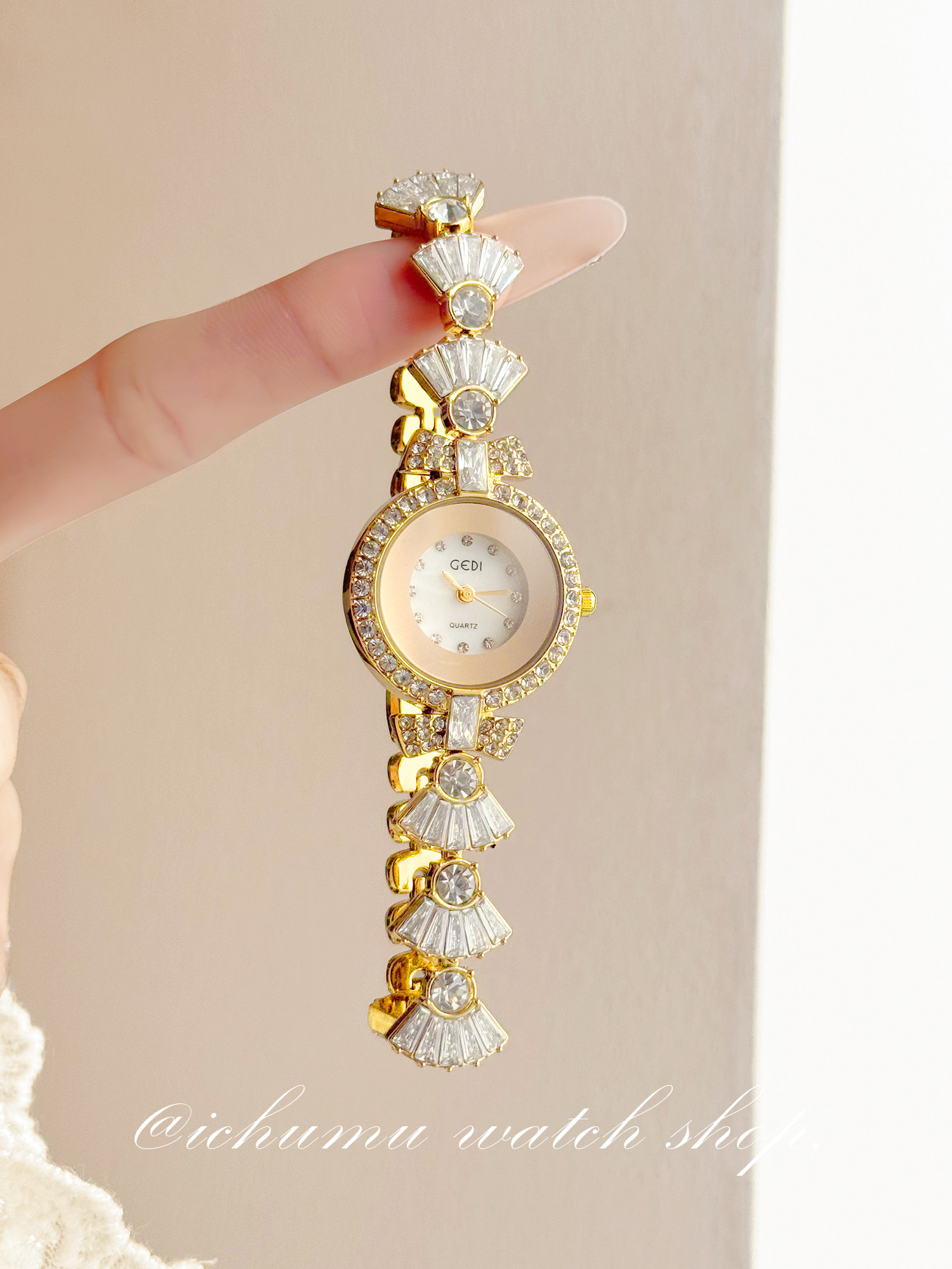 Mermaid Women's Watch Light Lu - Luxury Watch Diamond 评论和价格