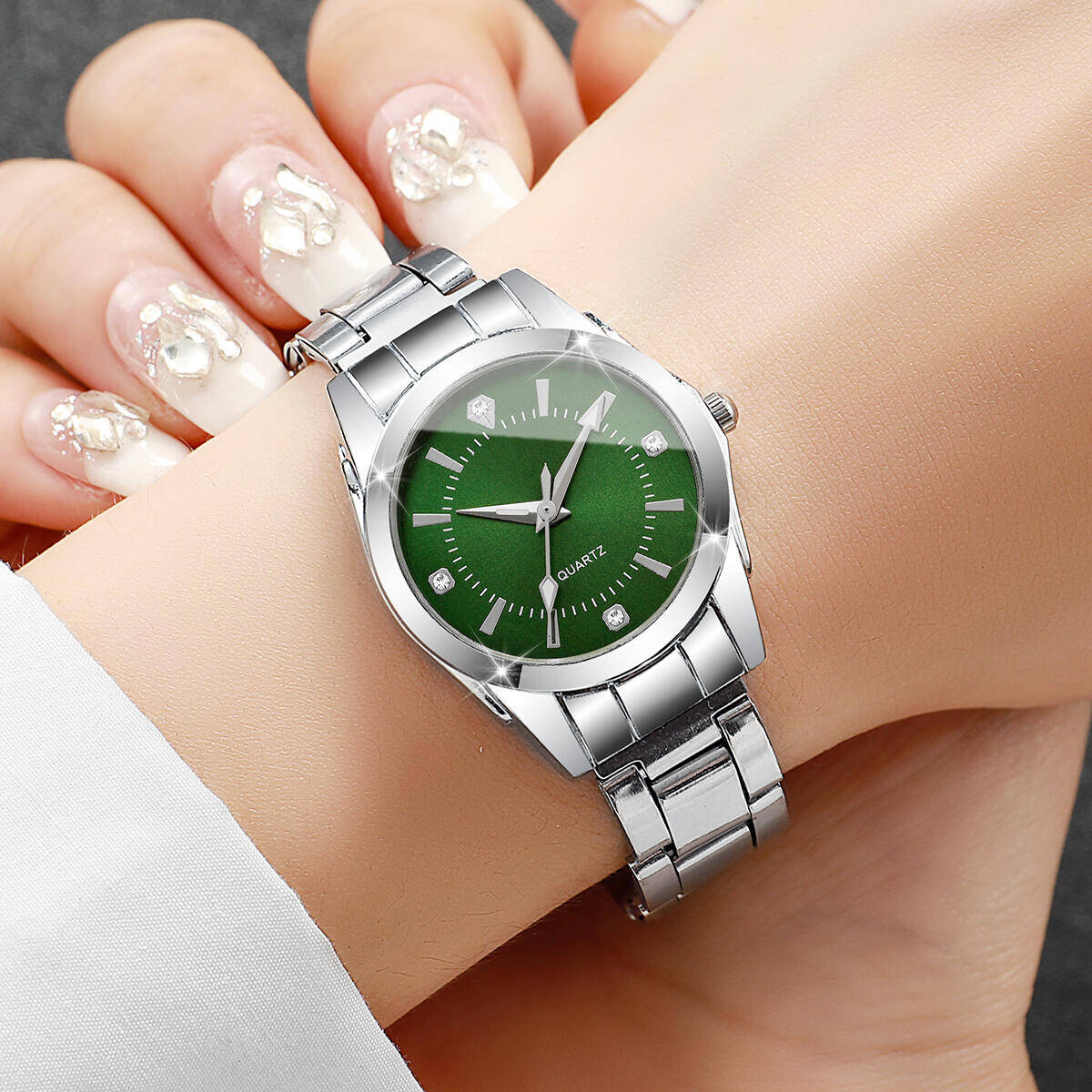 Luxury Rhinestone Women Watche - Luxury Watch Holder 评论和价格