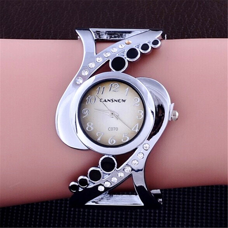 Women Bangle Wristwatch Crysta - Luxury Watch Diamond 评论和价格